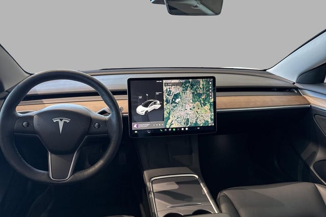 2021 TESLA MODEL 3 - 9