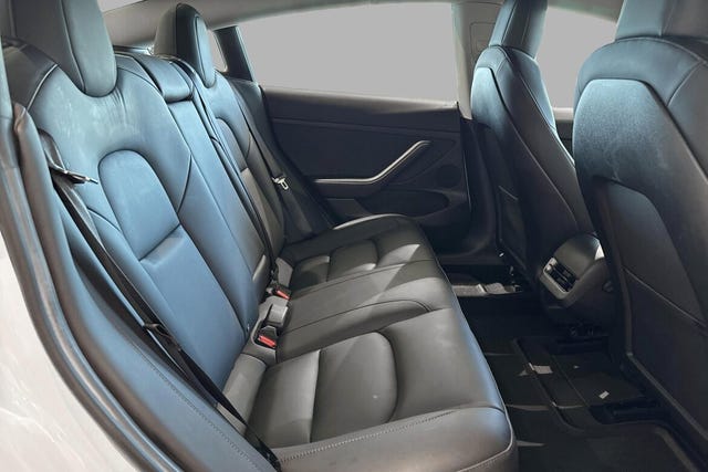 2021 TESLA MODEL 3 - 17
