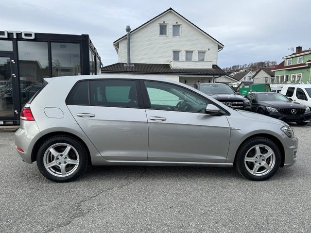 WVWZZZAUZLW902039 2019 VOLKSWAGEN GOLF-3