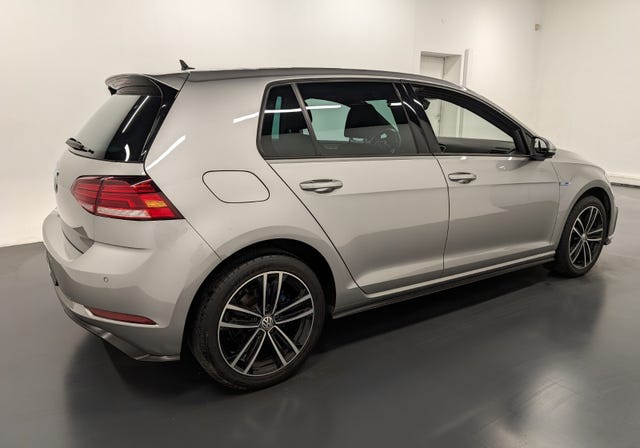 2019 VOLKSWAGEN GOLF - 12