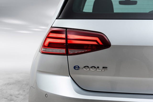 2019 VOLKSWAGEN GOLF - 9