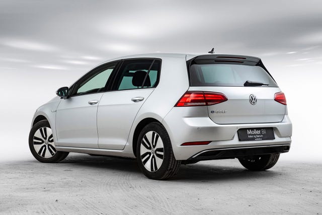 WVWZZZAUZKW917068 2019 VOLKSWAGEN GOLF-1