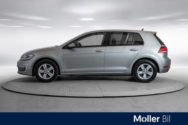 WVWZZZAUZK8913632 2019 VOLKSWAGEN GOLF-1