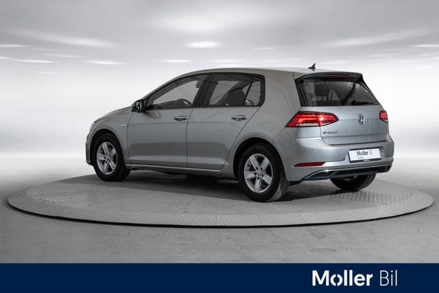WVWZZZAUZK8913632 2019 VOLKSWAGEN GOLF-2
