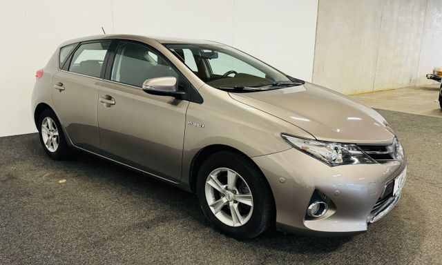 2013 TOYOTA AURIS - 8