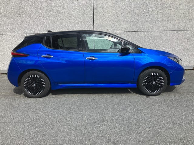 SJNFAAZE1U0174390 2022 NISSAN LEAF-2