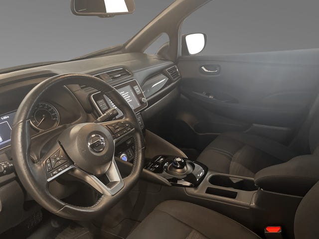 2021 NISSAN LEAF - 8