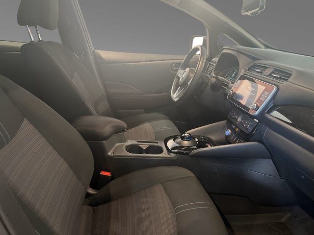 2021 NISSAN LEAF - 15