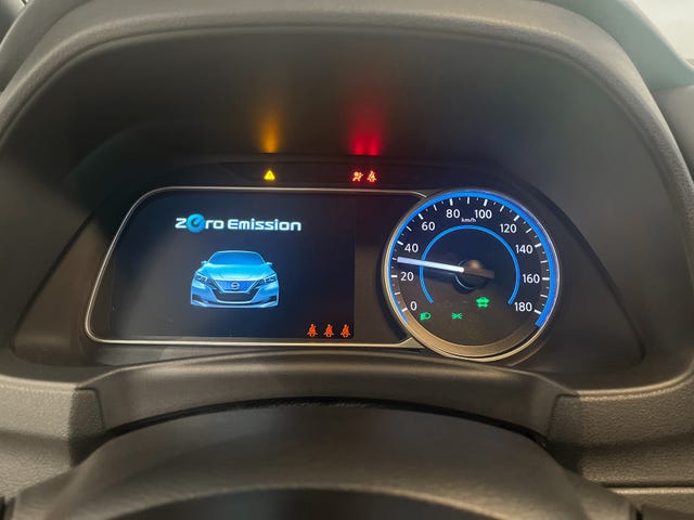 2021 NISSAN LEAF - 12