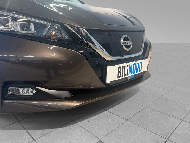 2021 NISSAN LEAF - 10