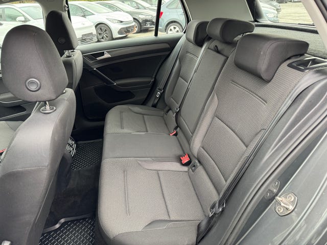 2019 VOLKSWAGEN GOLF - 14
