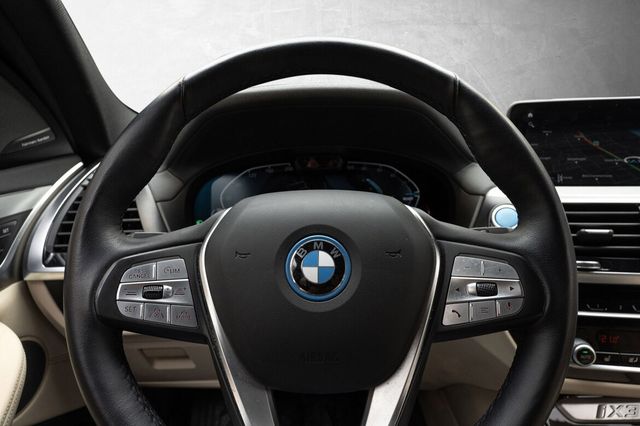2021 BMW IX3 - 21