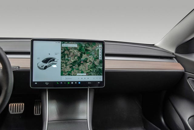 2021 TESLA MODEL 3 - 20
