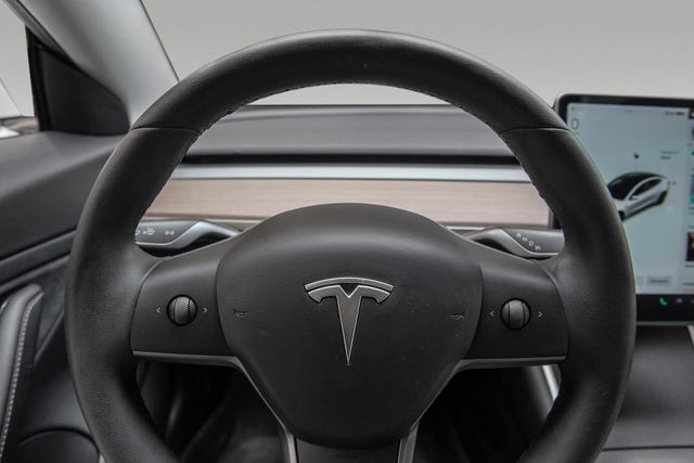 2021 TESLA MODEL 3 - 13