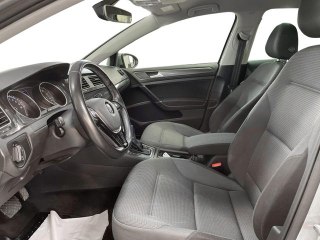 WVWZZZAUZKW916522 2019 VOLKSWAGEN GOLF-4