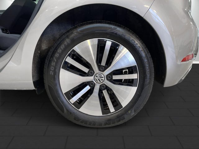 2019 VOLKSWAGEN GOLF - 10