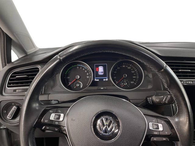 2019 VOLKSWAGEN GOLF - 8