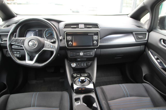 2018 NISSAN LEAF - 9