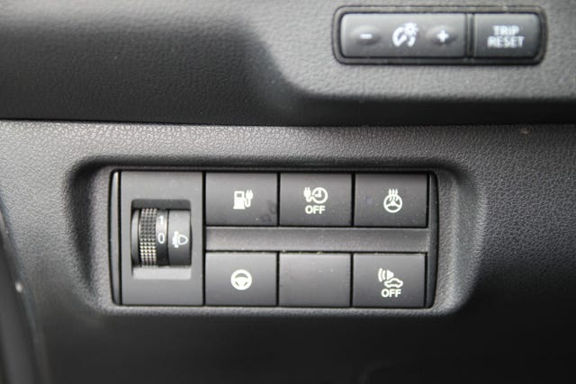 2018 NISSAN LEAF - 19