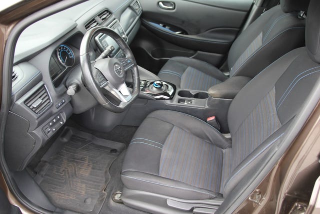 2018 NISSAN LEAF - 10