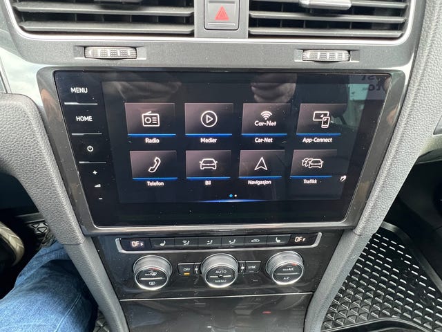 2018 VOLKSWAGEN GOLF - 17