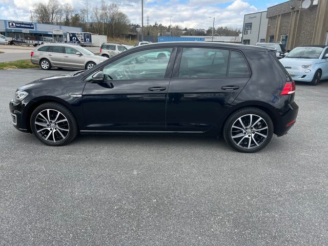 2018 VOLKSWAGEN GOLF - 8