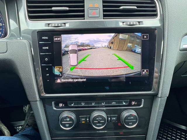 2018 VOLKSWAGEN GOLF - 18