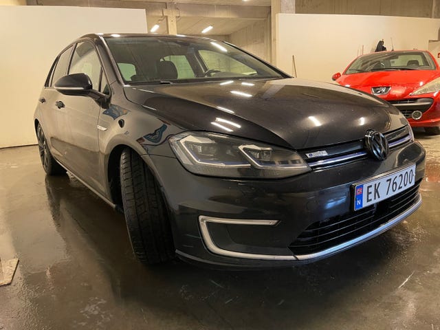 WVWZZZAUZJW910593 2018 VOLKSWAGEN GOLF-5