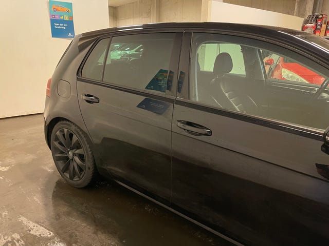 WVWZZZAUZJW910593 2018 VOLKSWAGEN GOLF-4