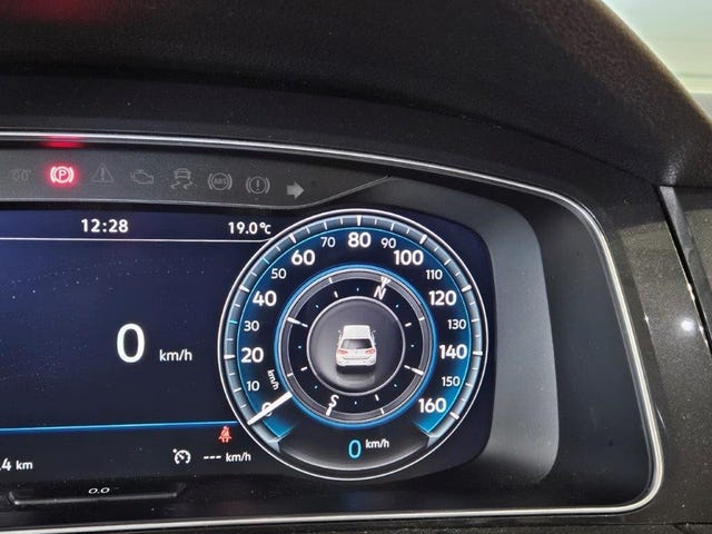 2019 VOLKSWAGEN GOLF - 8
