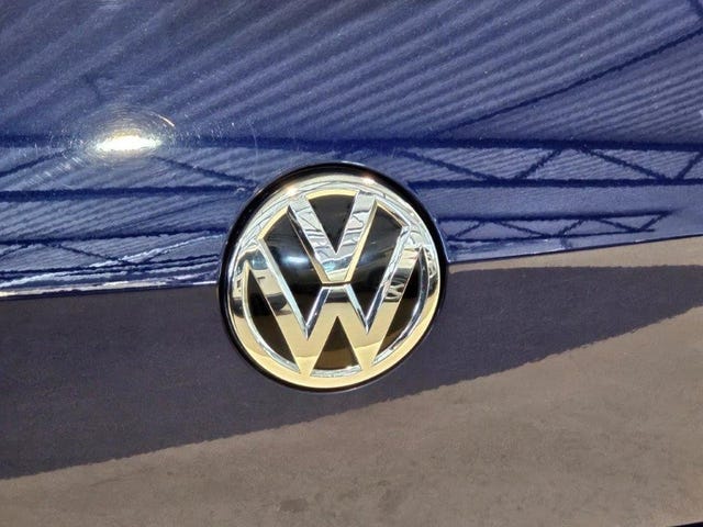 2019 VOLKSWAGEN GOLF - 25