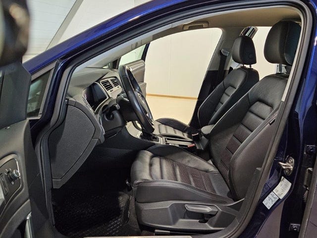 2019 VOLKSWAGEN GOLF - 29