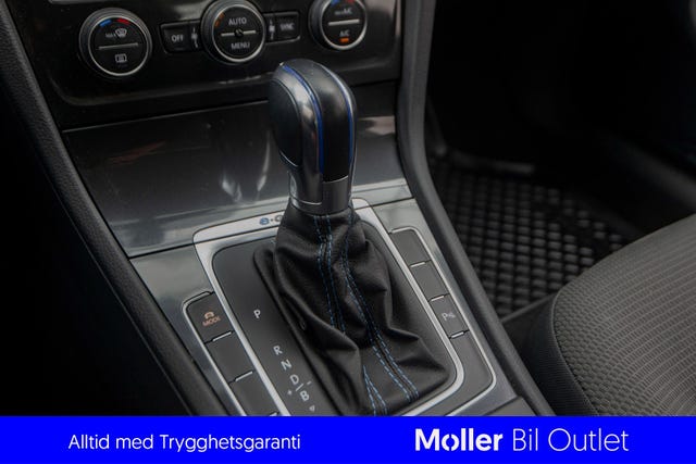 2019 VOLKSWAGEN GOLF - 18