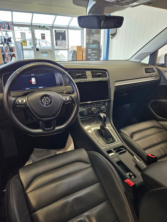 2018 VOLKSWAGEN GOLF - 7