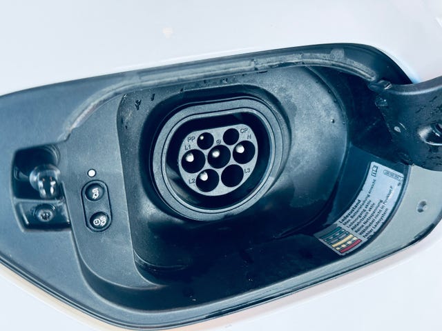 2018 VOLKSWAGEN GOLF - 11