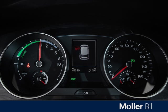 2019 VOLKSWAGEN GOLF - 12