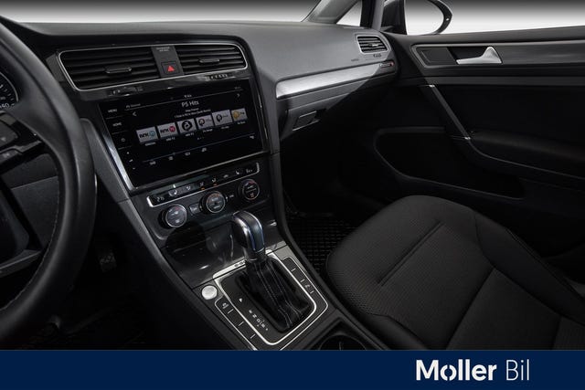 2019 VOLKSWAGEN GOLF - 16
