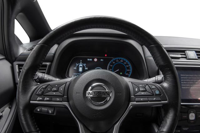 2021 NISSAN LEAF - 14