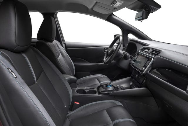 2021 NISSAN LEAF - 23