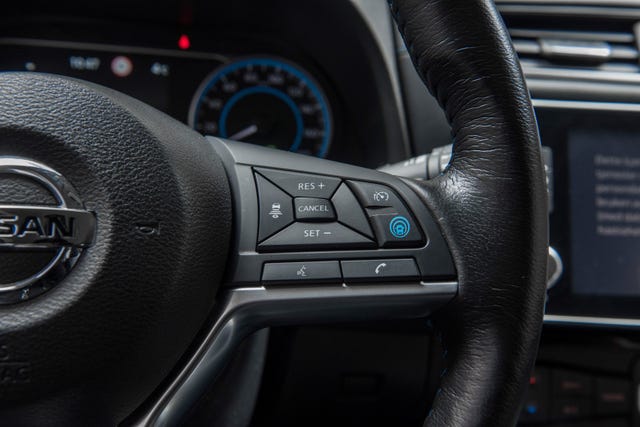 2021 NISSAN LEAF - 15