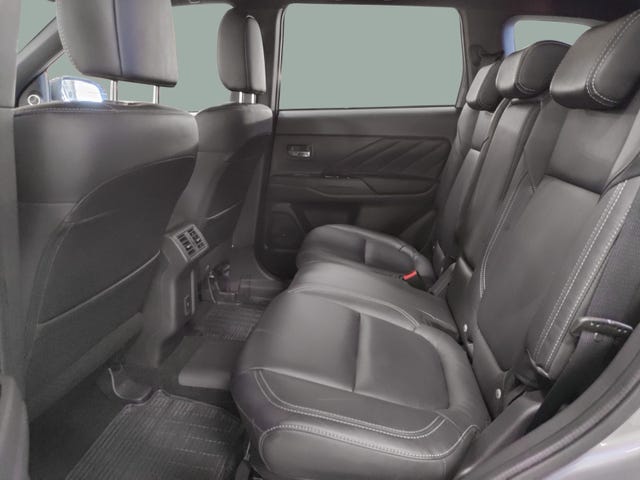2020 MITSUBISHI OUTLANDER - 26