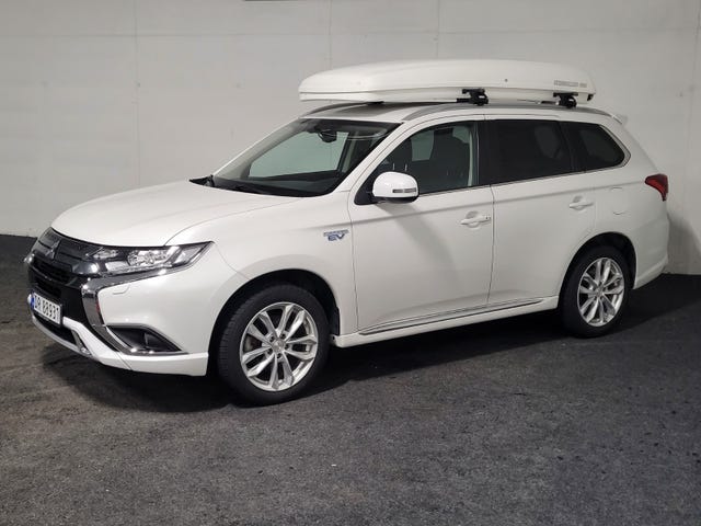JMBXDGG3WLZ020892 2020 MITSUBISHI OUTLANDER-2