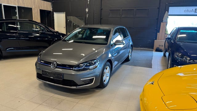 2019 VOLKSWAGEN GOLF - 19