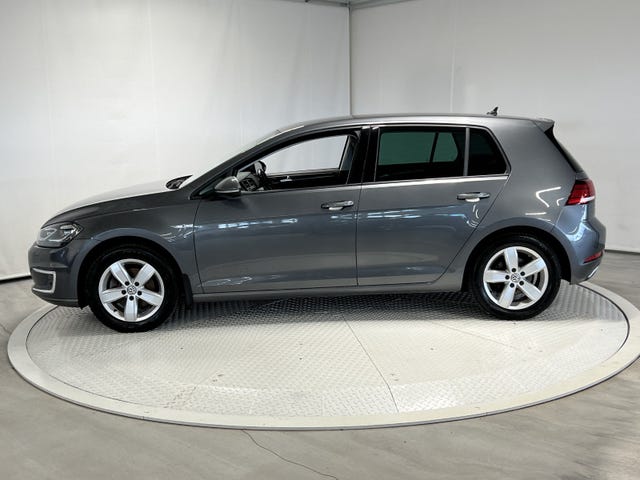 2018 VOLKSWAGEN GOLF - 22