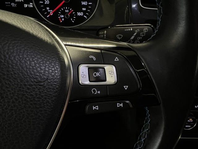2018 VOLKSWAGEN GOLF - 44