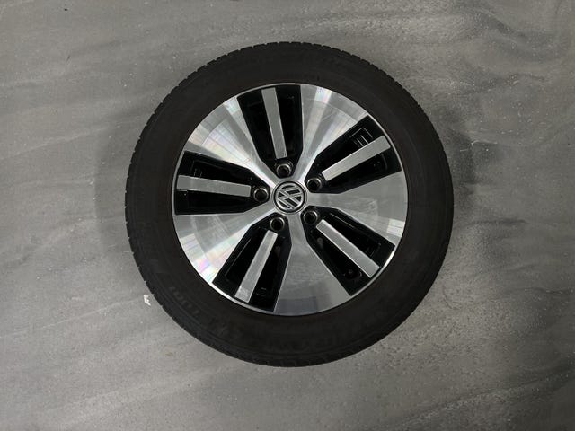 2018 VOLKSWAGEN GOLF - 16