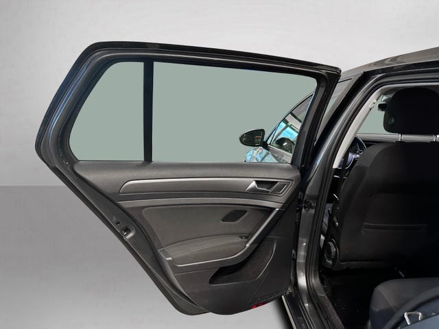 2019 VOLKSWAGEN GOLF - 25