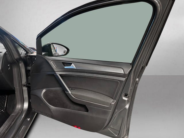 2019 VOLKSWAGEN GOLF - 24