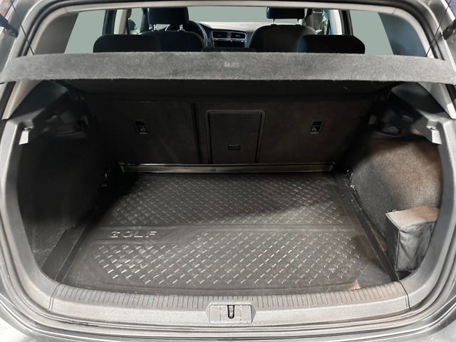 2019 VOLKSWAGEN GOLF - 31