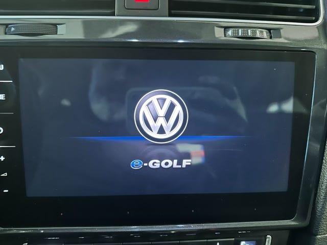 2019 VOLKSWAGEN GOLF - 17